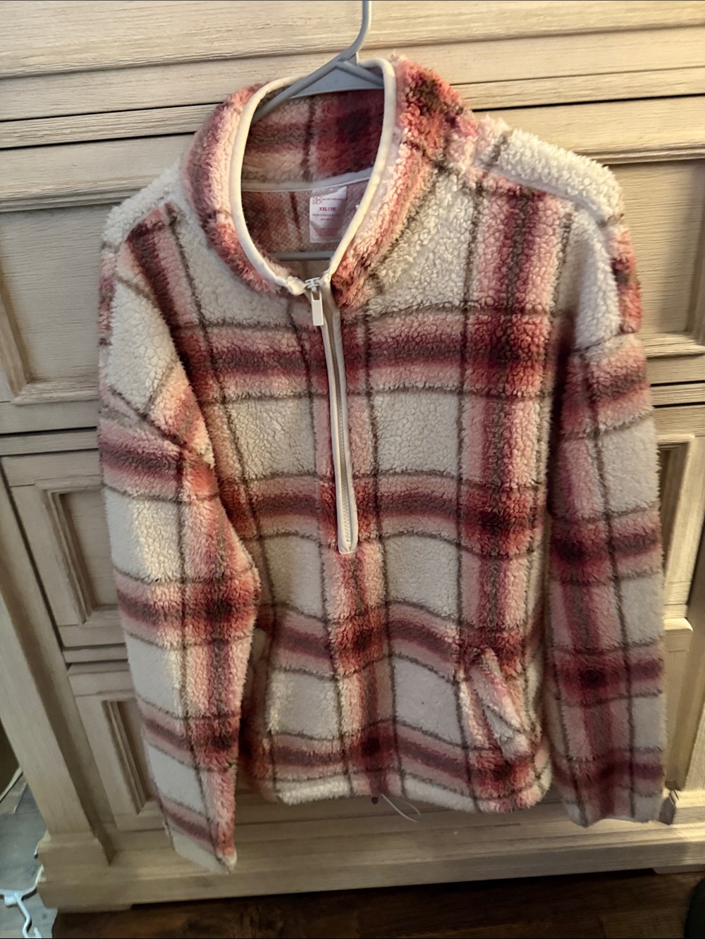 No Boundaries Cream and Pink Plaid Sherpa Half-Zip Pullover